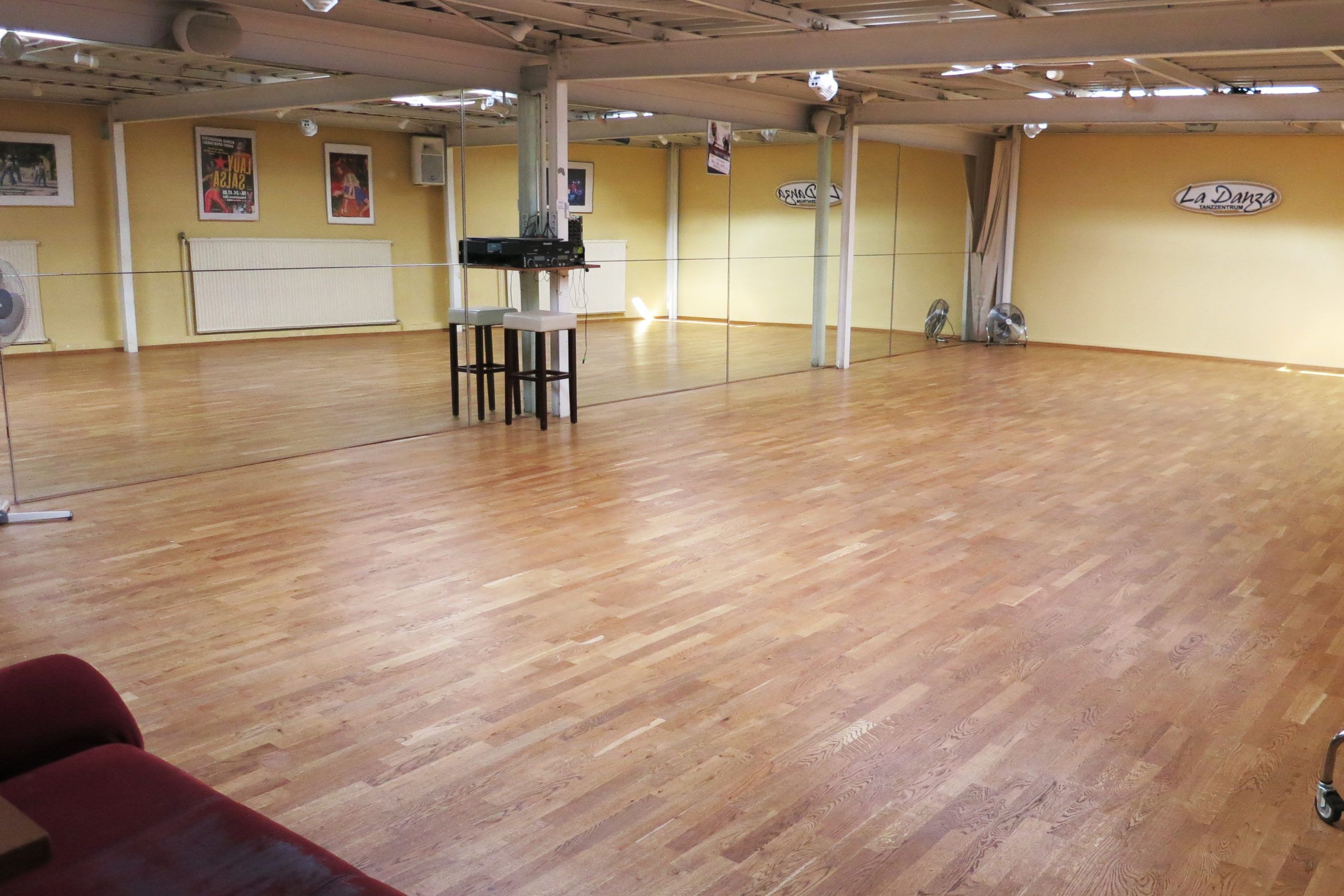 Großer Tanzsaal im La Danza Tanzzentrum
